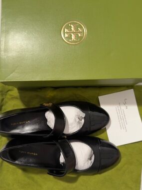 Tory Burch Black Patent Mary Jane Loafers with Logo Strap